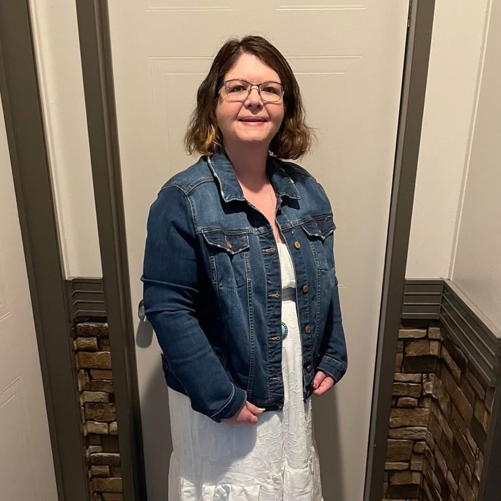 Meet your Posh Ambassador, Vickie